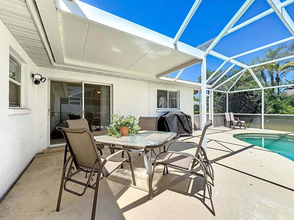 4907 21 St Ct, Bradenton FL  34208-2933 exterior