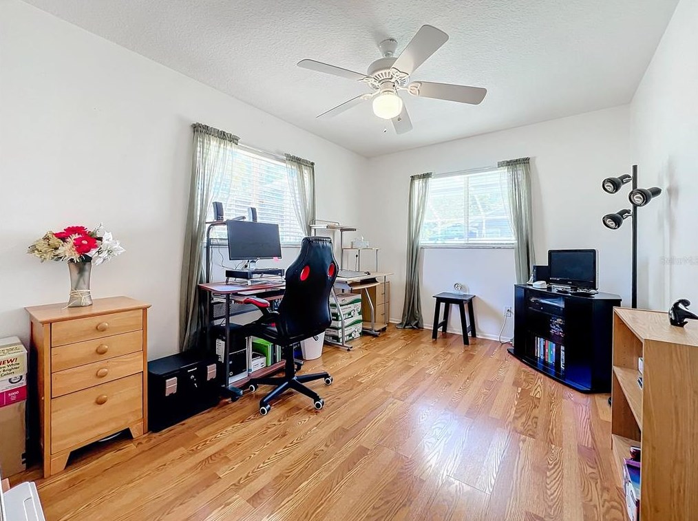 4907 21 St Ct, Bradenton FL  34208-2933 exterior