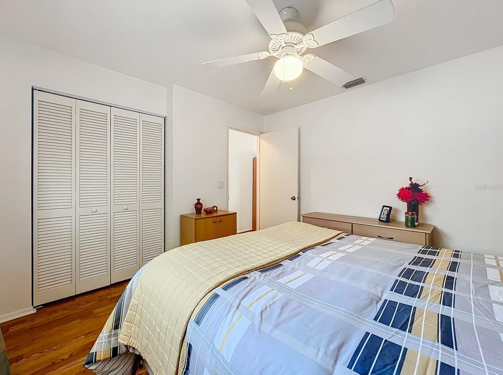 4907 21 St Ct, Bradenton FL  34208-2933 exterior