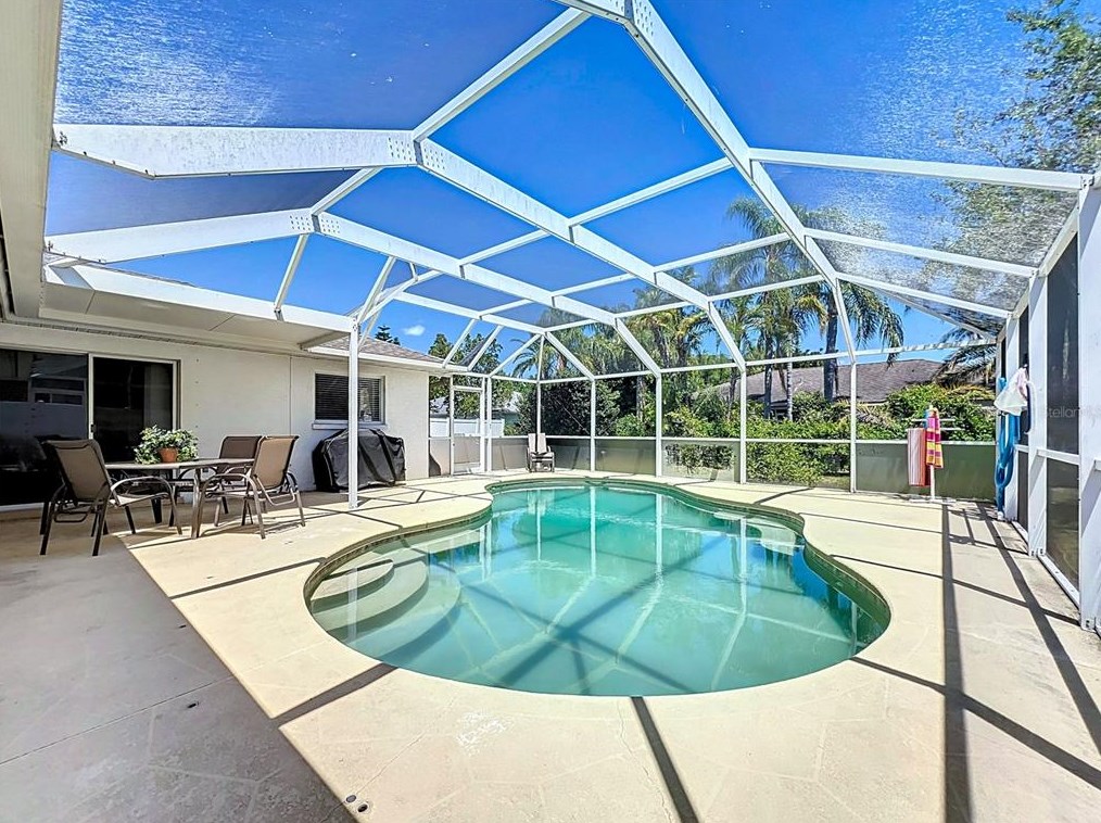 4907 21 St Ct, Bradenton FL  34208-2933 exterior