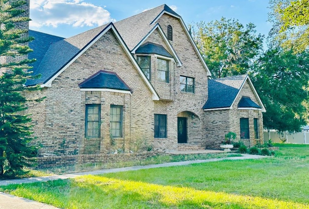 6119 Irby Ln W, Lakeland, FL 33811