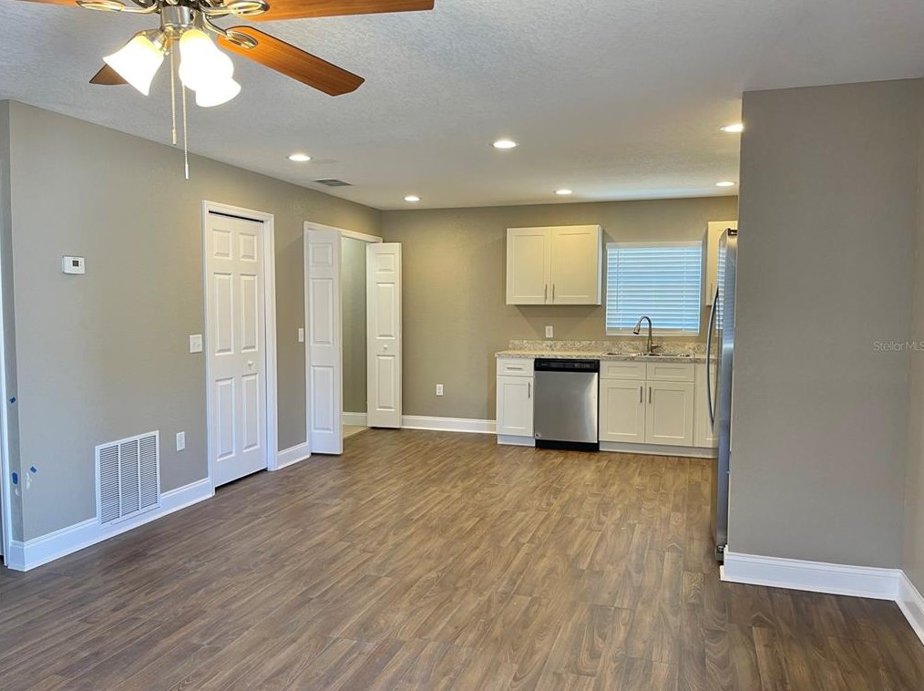 1149 Sycamore St, Lakeland, FL 33815-4370