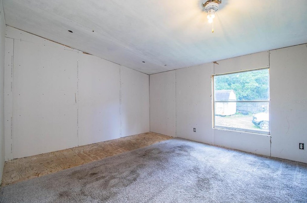 6417 Glen Meadow Dr, Lakeland FL  33810-5850 exterior