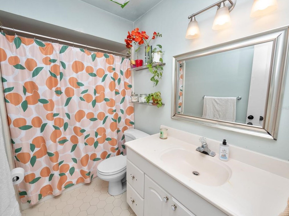 6303 Lakeland Highlands Rd, Lakeland FL  33813-3813 exterior