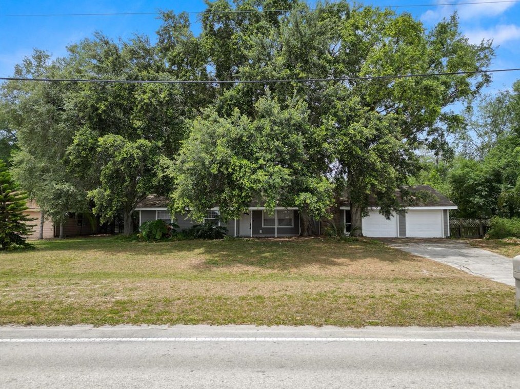 6303 Lakeland Highlands Rd, Lakeland FL  33813-3813 exterior