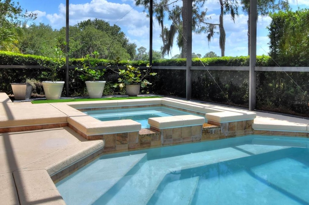 6805 Lake Eaglebrooke Dr, Lakeland FL  33813-5667 exterior