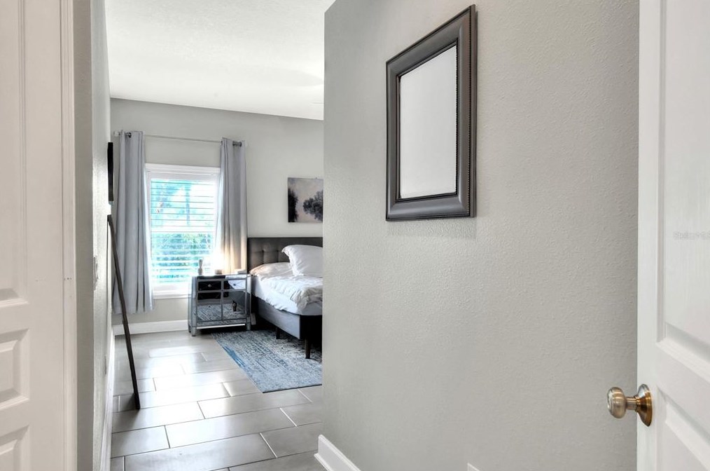 6805 Lake Eaglebrooke Dr, Lakeland FL  33813-5667 exterior