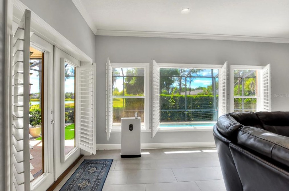 6805 Lake Eaglebrooke Dr, Lakeland FL  33813-5667 exterior