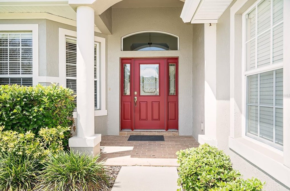 1668 Rocky Pointe Dr, Lakeland, FL 33813-1970