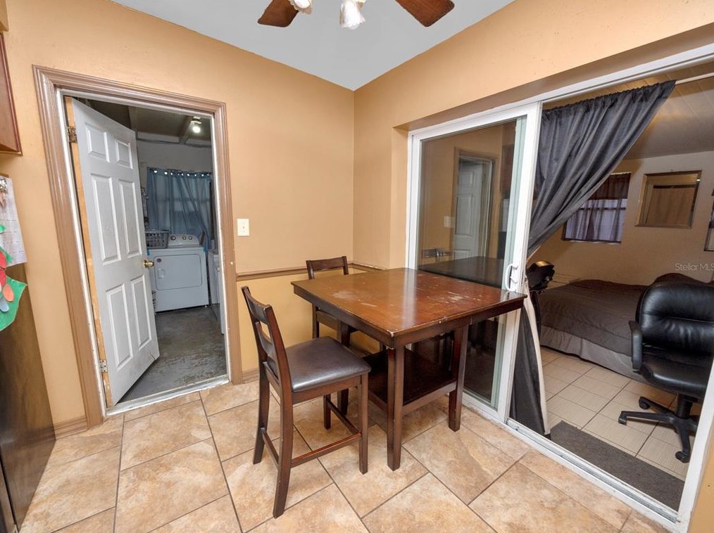 411 Longfellow Blvd, Lakeland FL  33801-2450 exterior