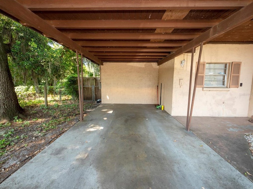 411 Longfellow Blvd, Lakeland FL  33801-2450 exterior