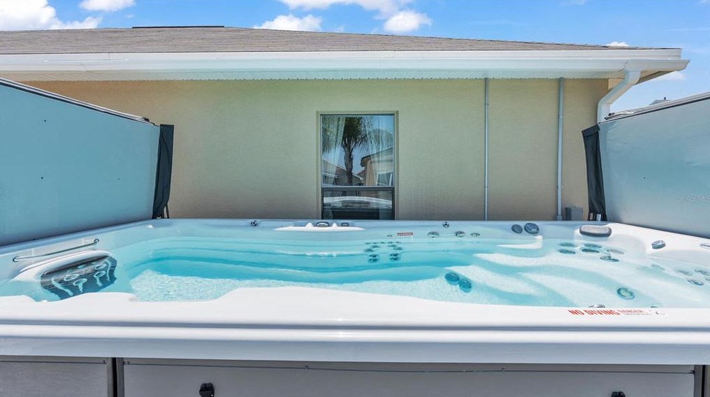 1752 Williamsburg Dr, Bartow FL  33830-6507 exterior