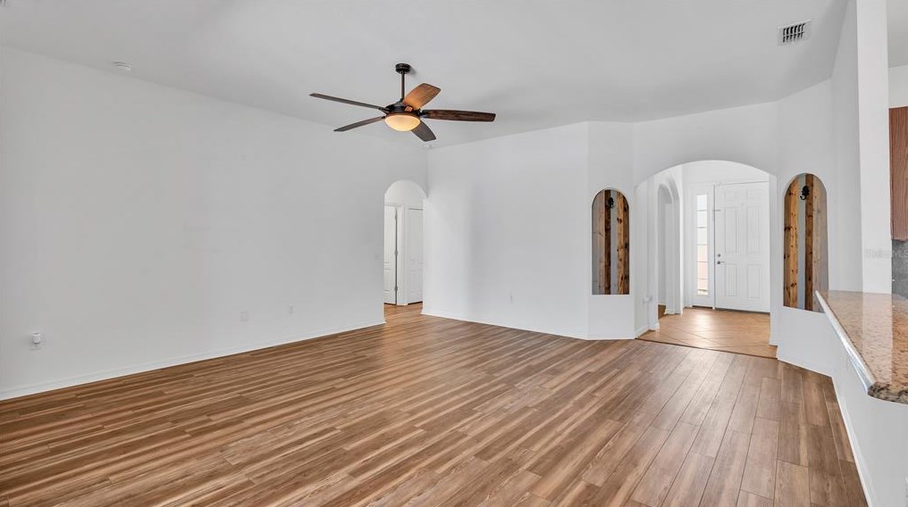 1752 Williamsburg Dr, Bartow FL  33830-6507 exterior
