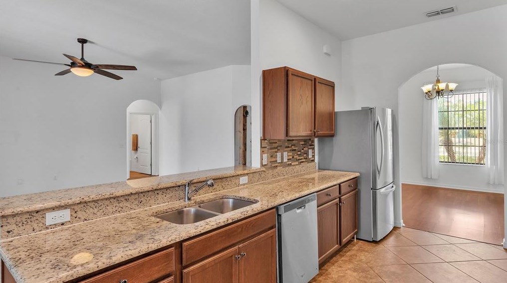 1752 Williamsburg Dr, Bartow FL  33830-6507 exterior