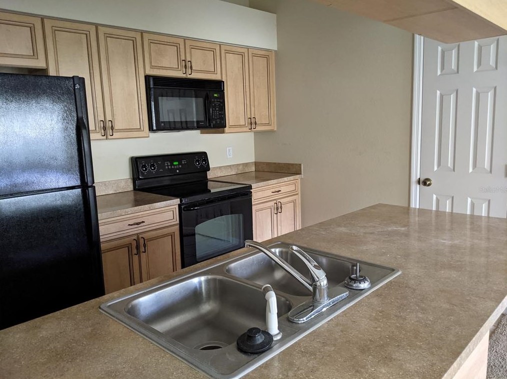 1406 Eagle Pond Dr, Winter Haven, FL 33884-1240
