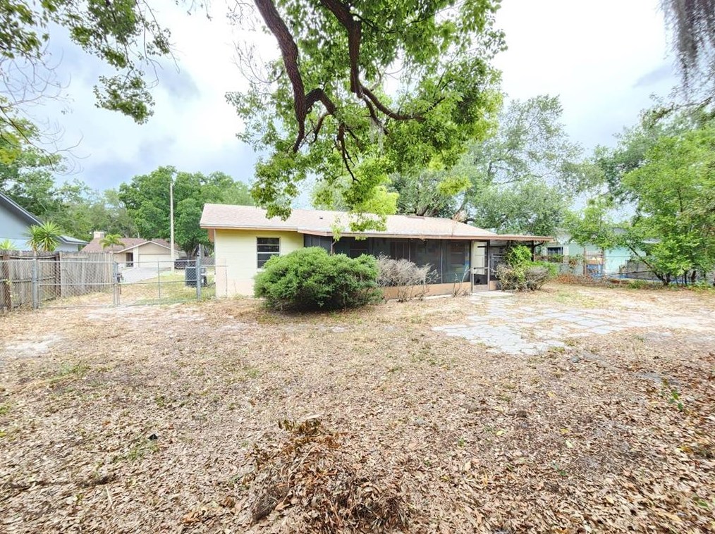 338 Sand Pne Trl, Winter Haven FL  33880-1101 exterior