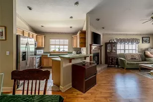 6118 Silver Lakes Dr W, Lakeland, FL 33810 - Photo 2