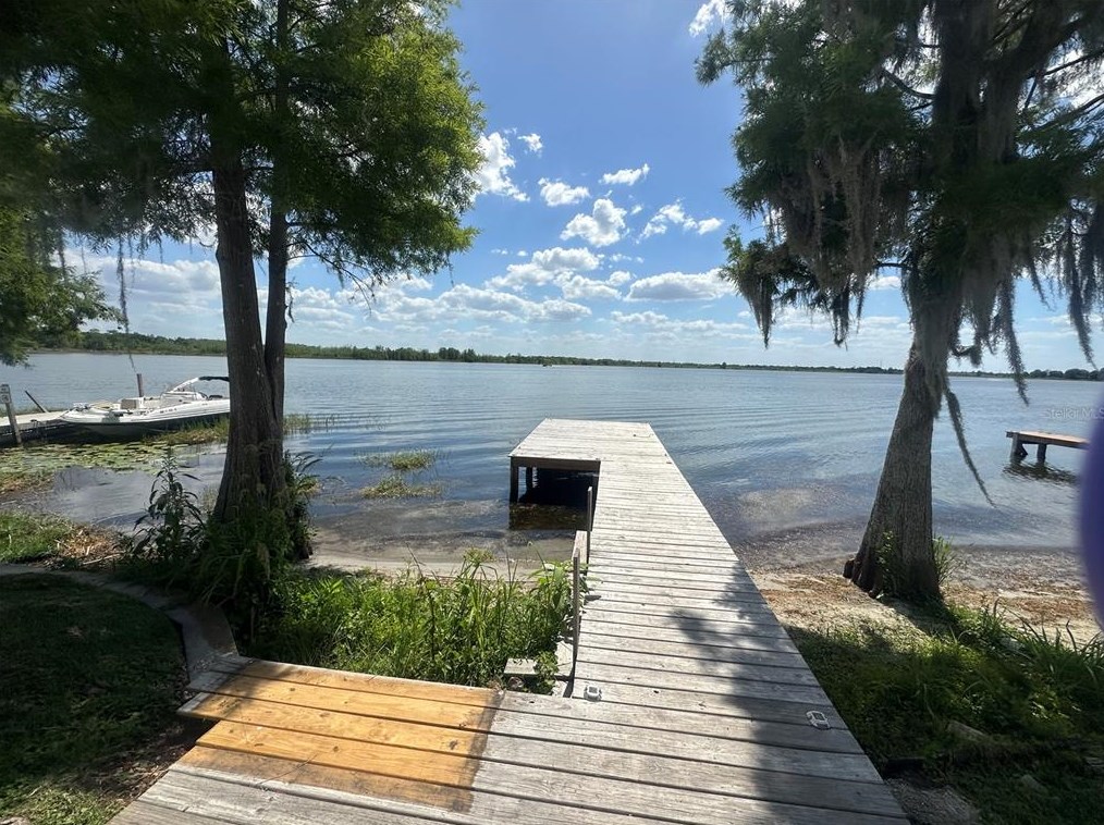 2211 9th St, Winter Haven FL  33880-4717 exterior