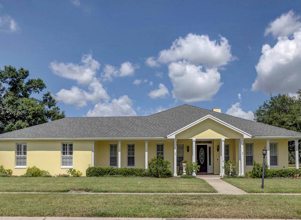 745 Square Lake Dr, Bartow, FL 33830-4329