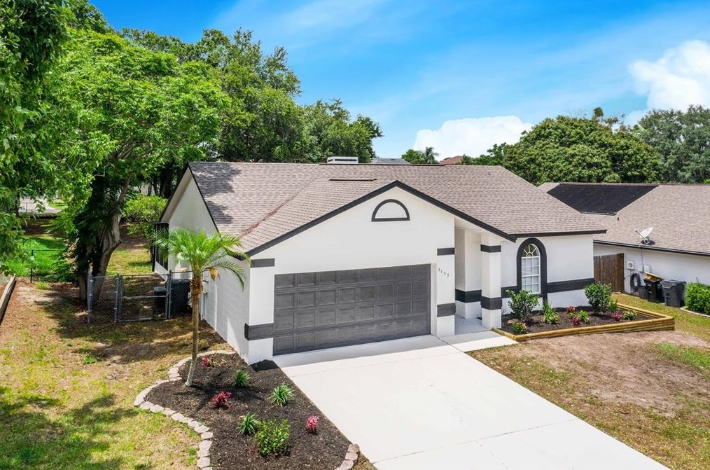 5155 Martinique Dr, Lakeland, FL 33812-5001
