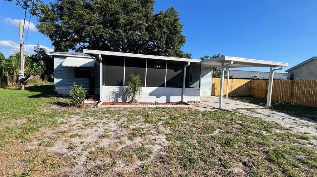 618 Oakland Rd, Auburndale, FL 33823-3711