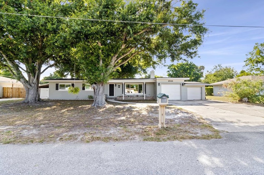 2528 14 St, Winter Haven FL  33884-1907 exterior