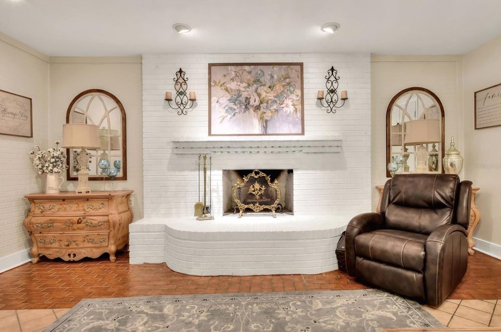 6620 Tula Ln, Lakeland FL  33809-4320 exterior