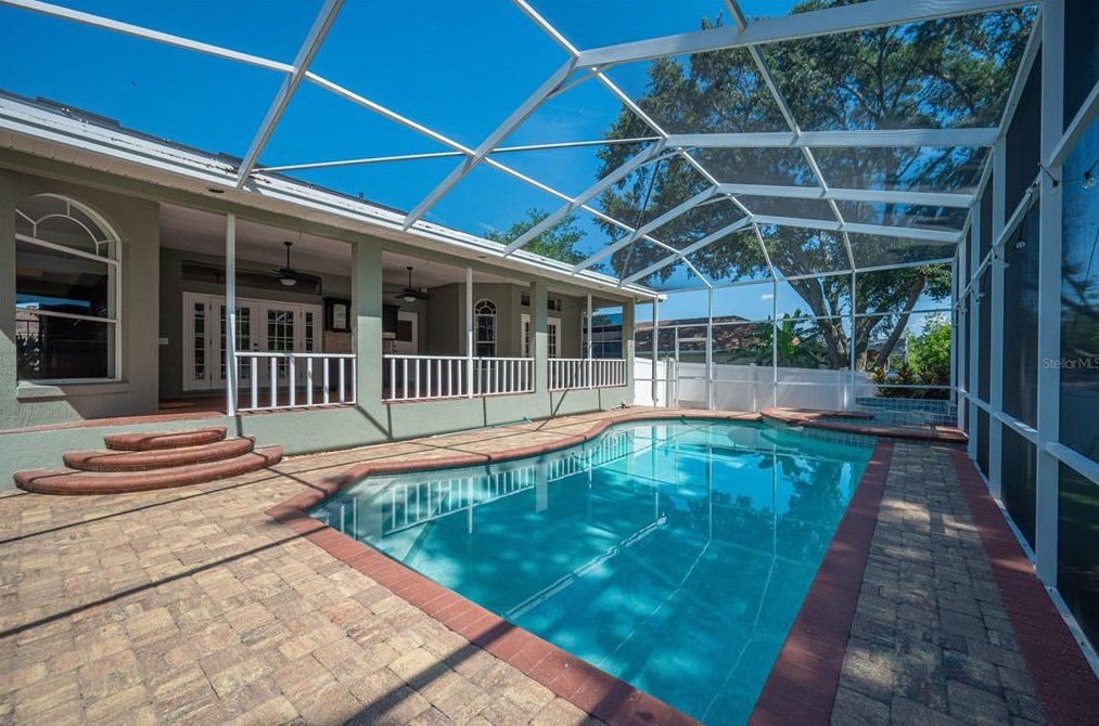 2039 High Vista Dr, Lakeland, FL 33813-3074