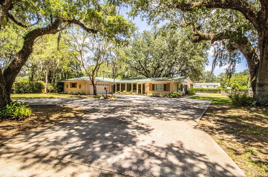 6104 Yates Rd, Lakeland, FL 33811