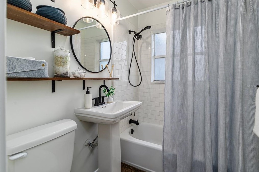 1636 Huntington St, Lakeland FL  33801-5936 exterior