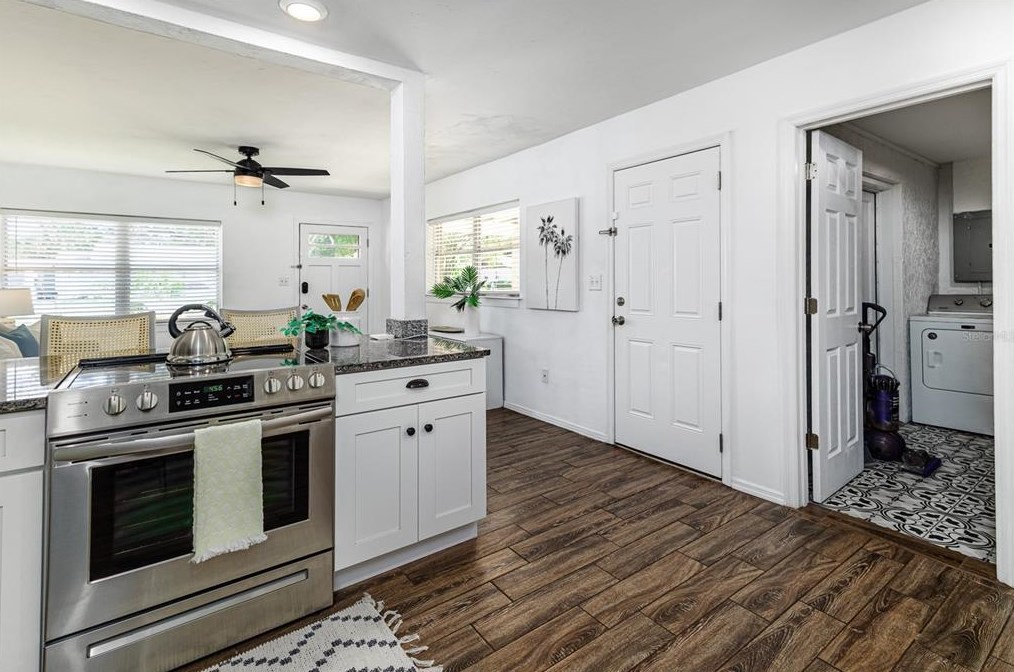 1636 Huntington St, Lakeland FL  33801-5936 exterior