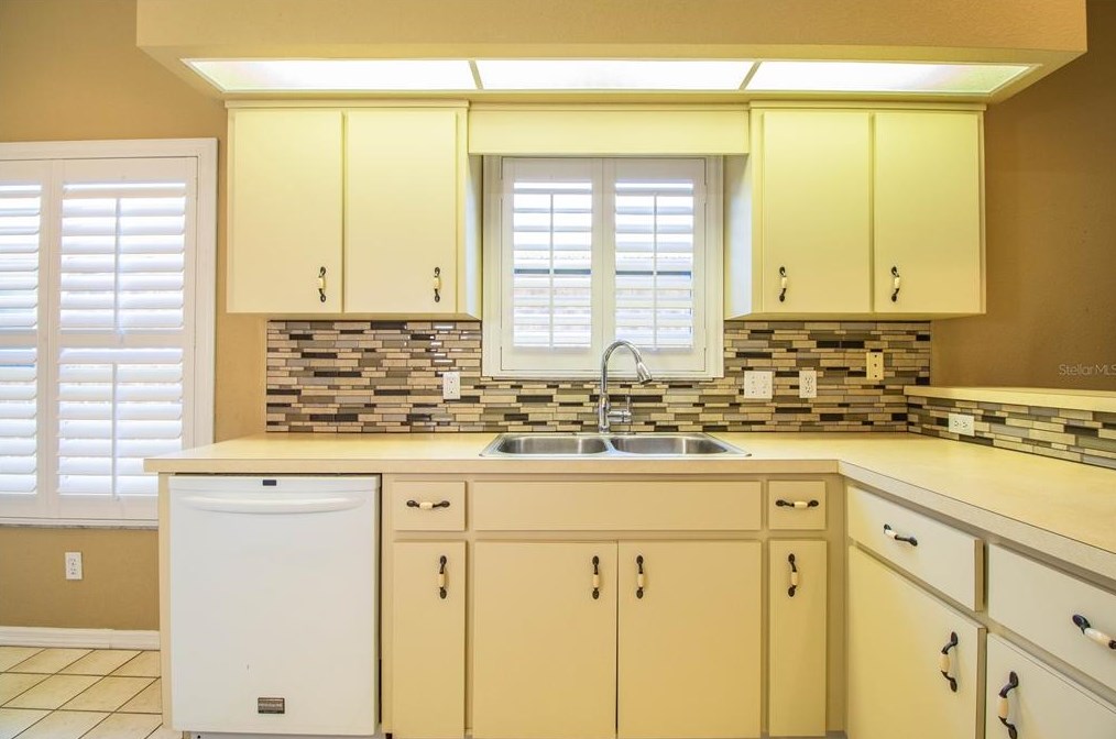 763 Martinique Cir, Lakeland FL  33803-5629 exterior