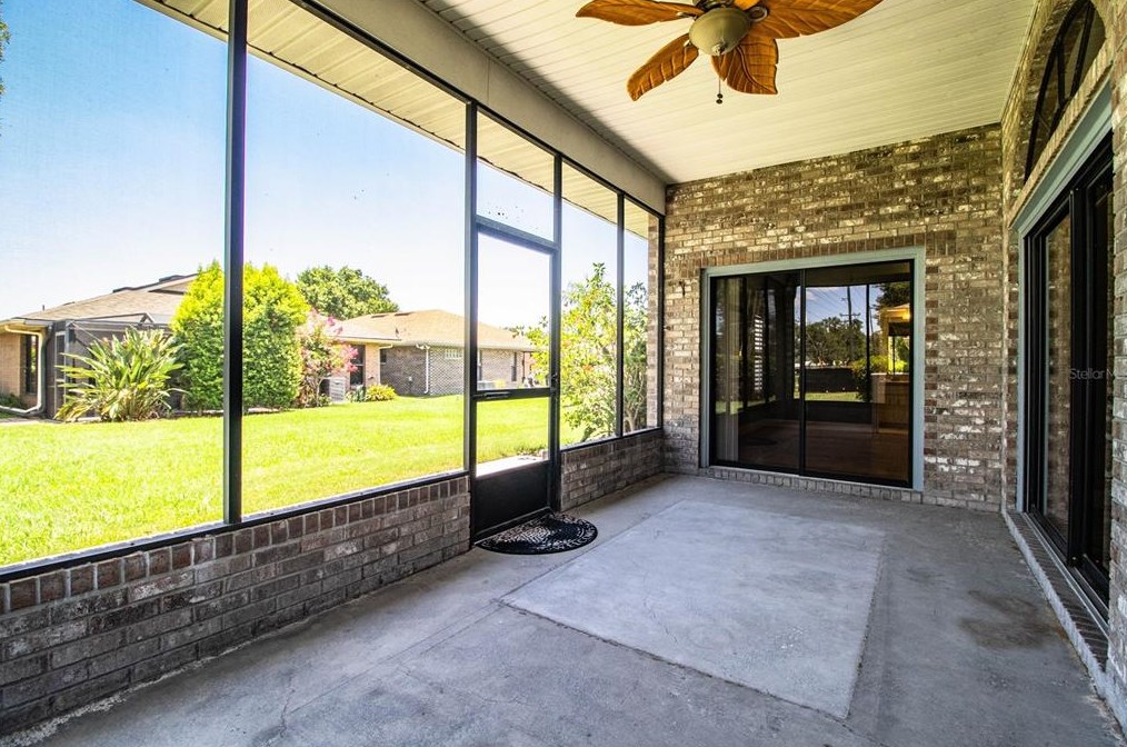 763 Martinique Cir, Lakeland FL  33803-5629 exterior