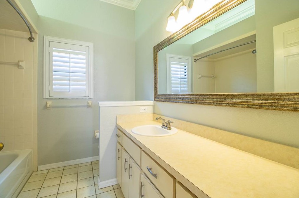 763 Martinique Cir, Lakeland FL  33803-5629 exterior