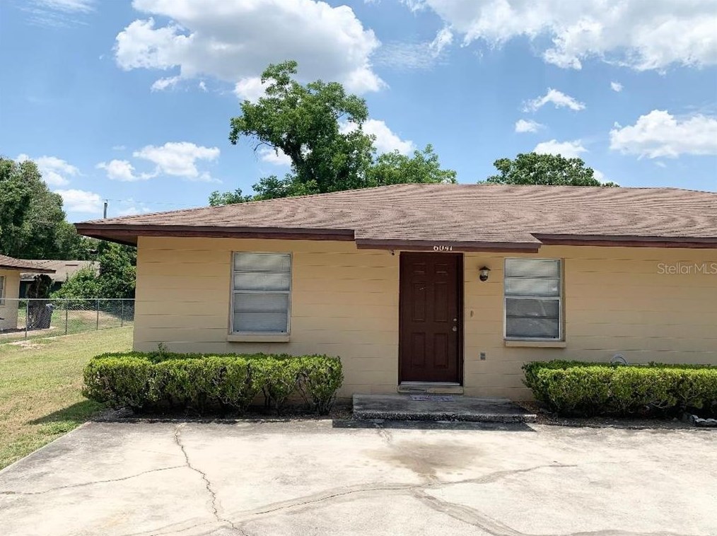 6041 Crafton Dr, Lakeland, FL 33809