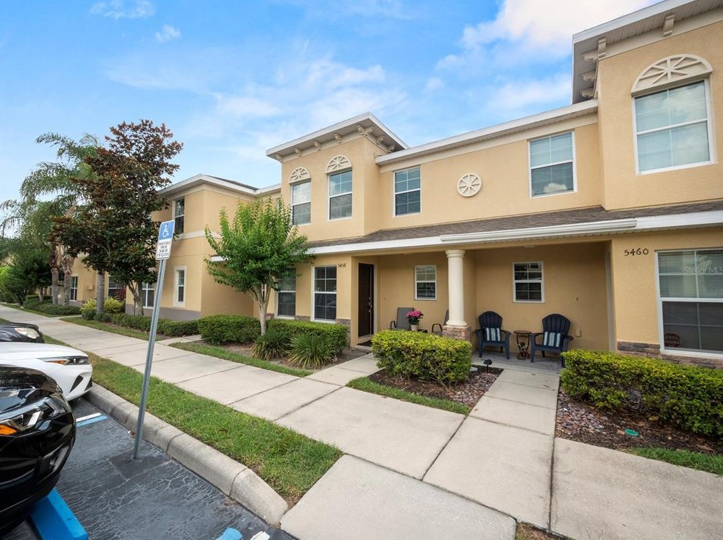5458 Limestone Ln, Lakeland, FL 33809