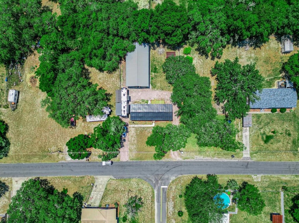 4418 Sunnyside Dr, Fruitland Park FL  34731-5609 exterior