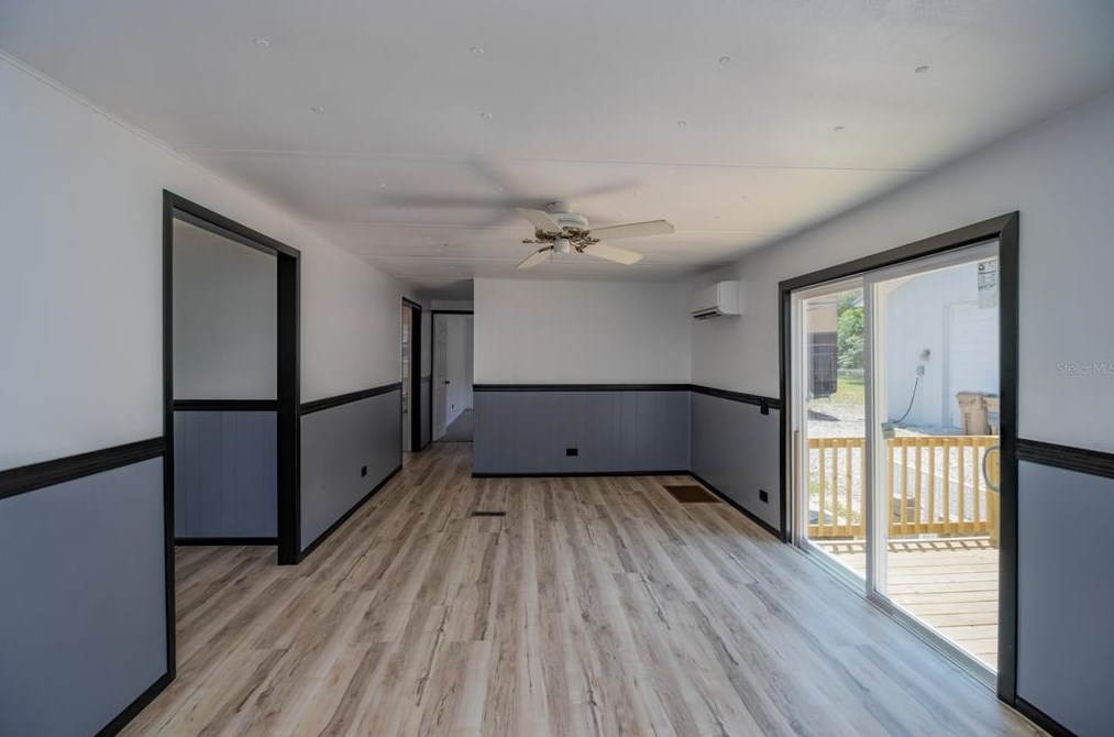 4418 Sunnyside Dr, Fruitland Park FL  34731-5609 exterior