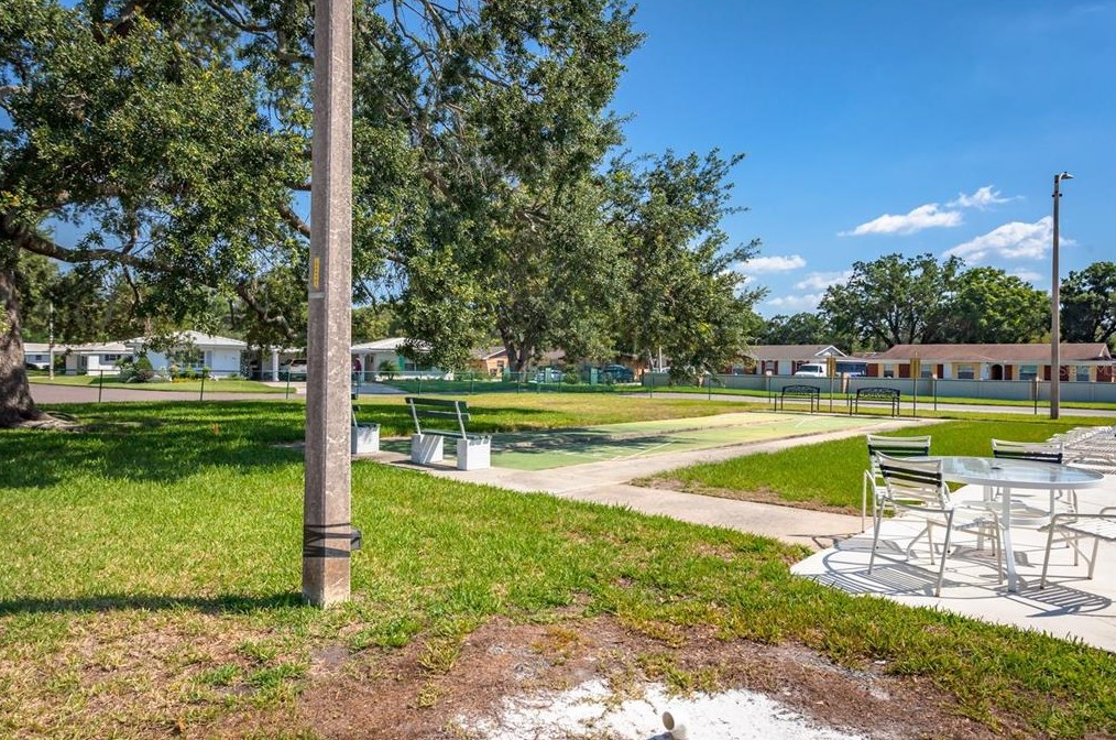 722 Barber Cir, Lakeland FL  33803-2322 exterior