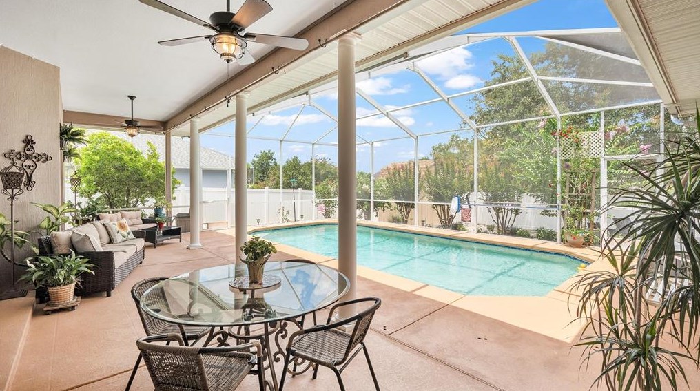 5862 Charloma Dr, Lakeland, FL 33812-3896