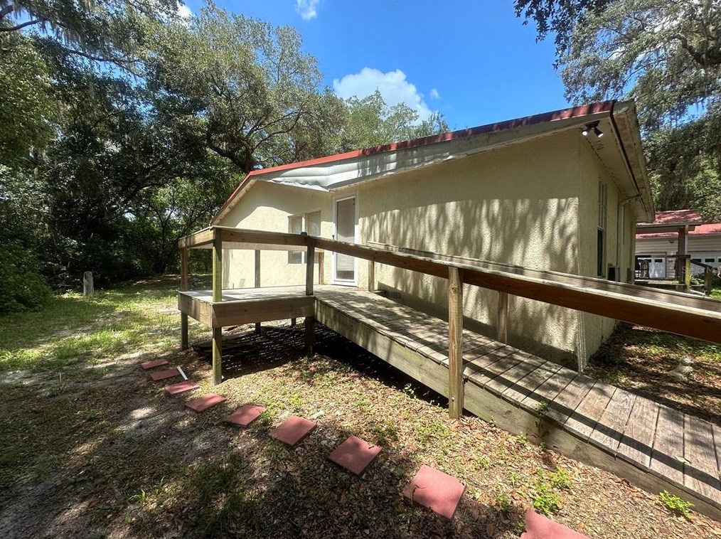 721 W Socrum Loop Rd, Lakeland, FL 33809