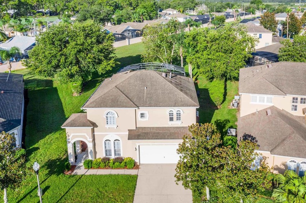 141 Minniehaha Cir, Grenelefe, FL 33844