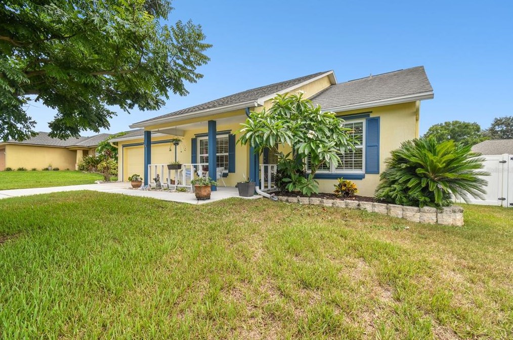 1585 N Maple Ave, Bartow, FL 33830