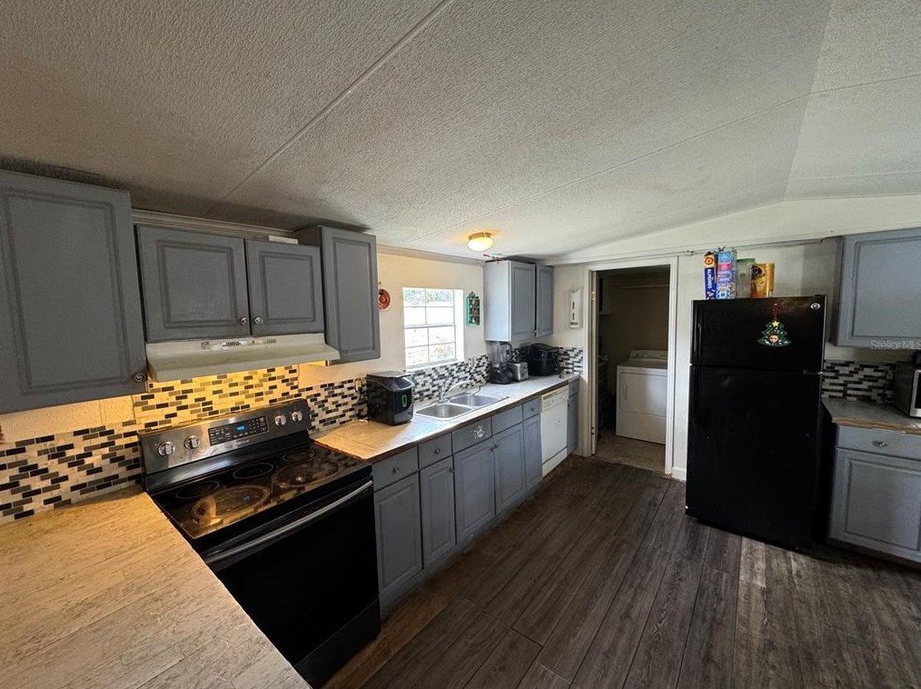 546 Ellison Pkwy, Grenelefe, FL 33844