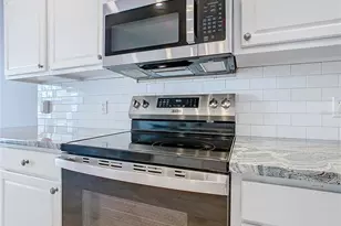 665 Lake Clark Pl, Lakeland, FL 33813 - Photo 18