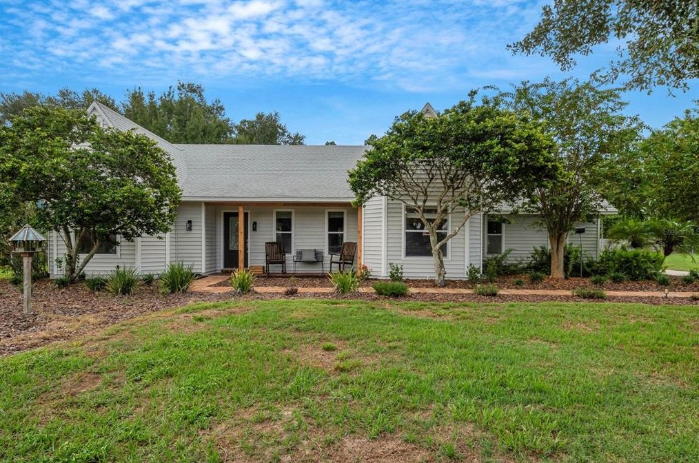 815 Hillside Ct N, Winter Haven, FL 33881