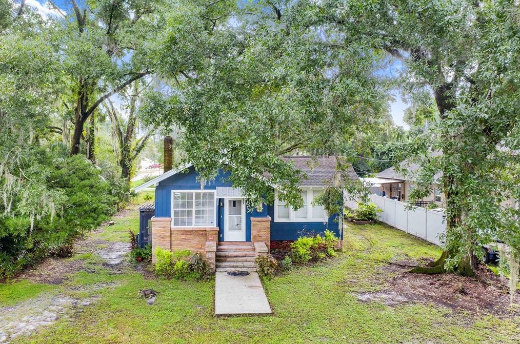714 N Knight St, Plant City, FL 33563