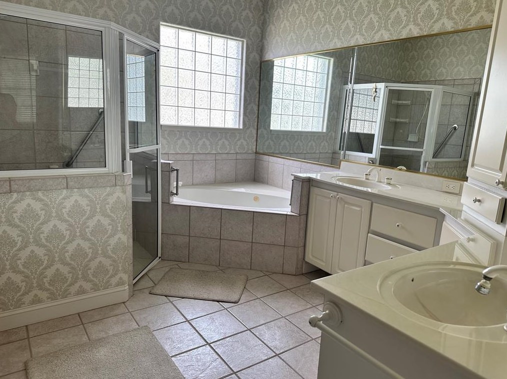 1045 Caravan Loop, Polk City FL  33868-5119 exterior