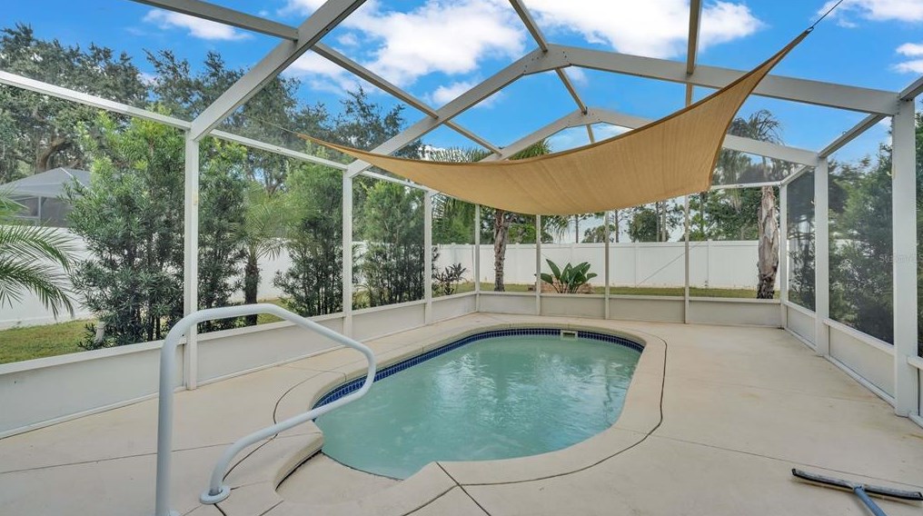 2512 Brownwood Dr, Mulberry, FL 33860