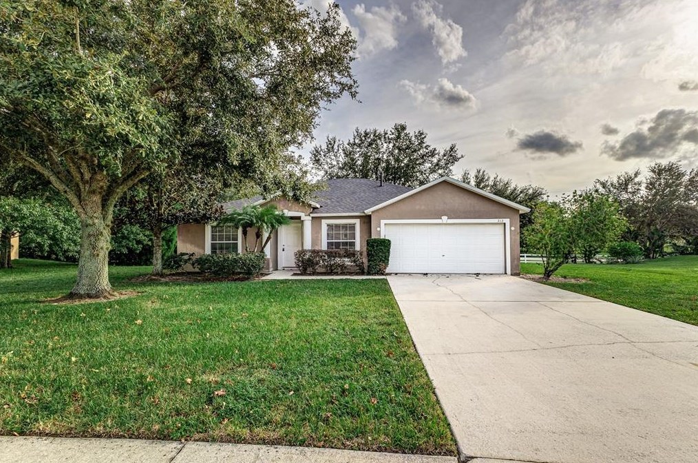 212 Towhee Rd, Winter Haven, FL 33881